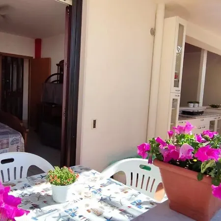 Con Terrazza Sul Corso Διαμέρισμα Torre San Giovanni Ugento